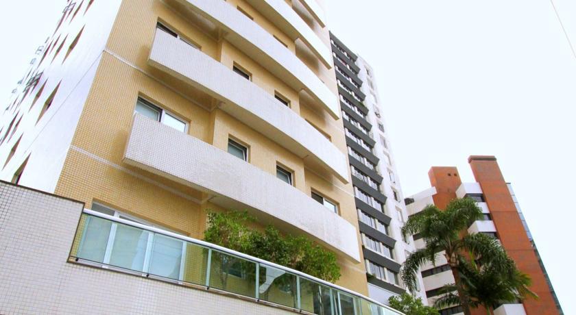 Hotel Confiance Batel Курітіба Екстер'єр фото