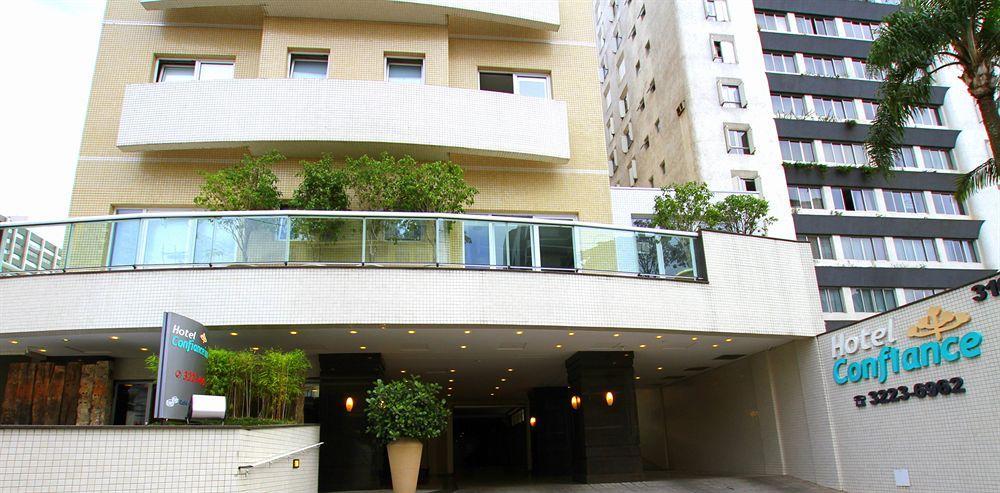 Hotel Confiance Batel Курітіба Екстер'єр фото
