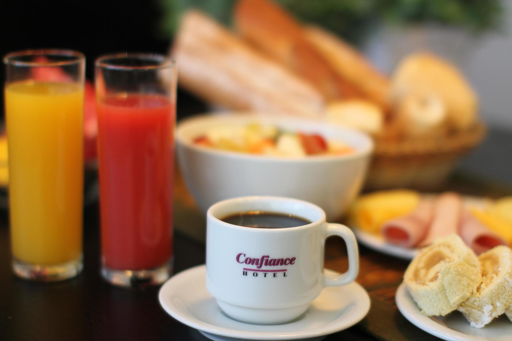 Hotel Confiance Batel Курітіба Екстер'єр фото